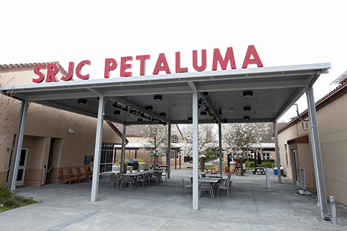 Petaluma Outdoor canopy - covered area with heaters and speakers